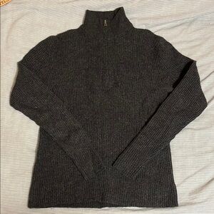 Like-new Banana Republic Dark Gray Quarter Zip Sweater Women’s M